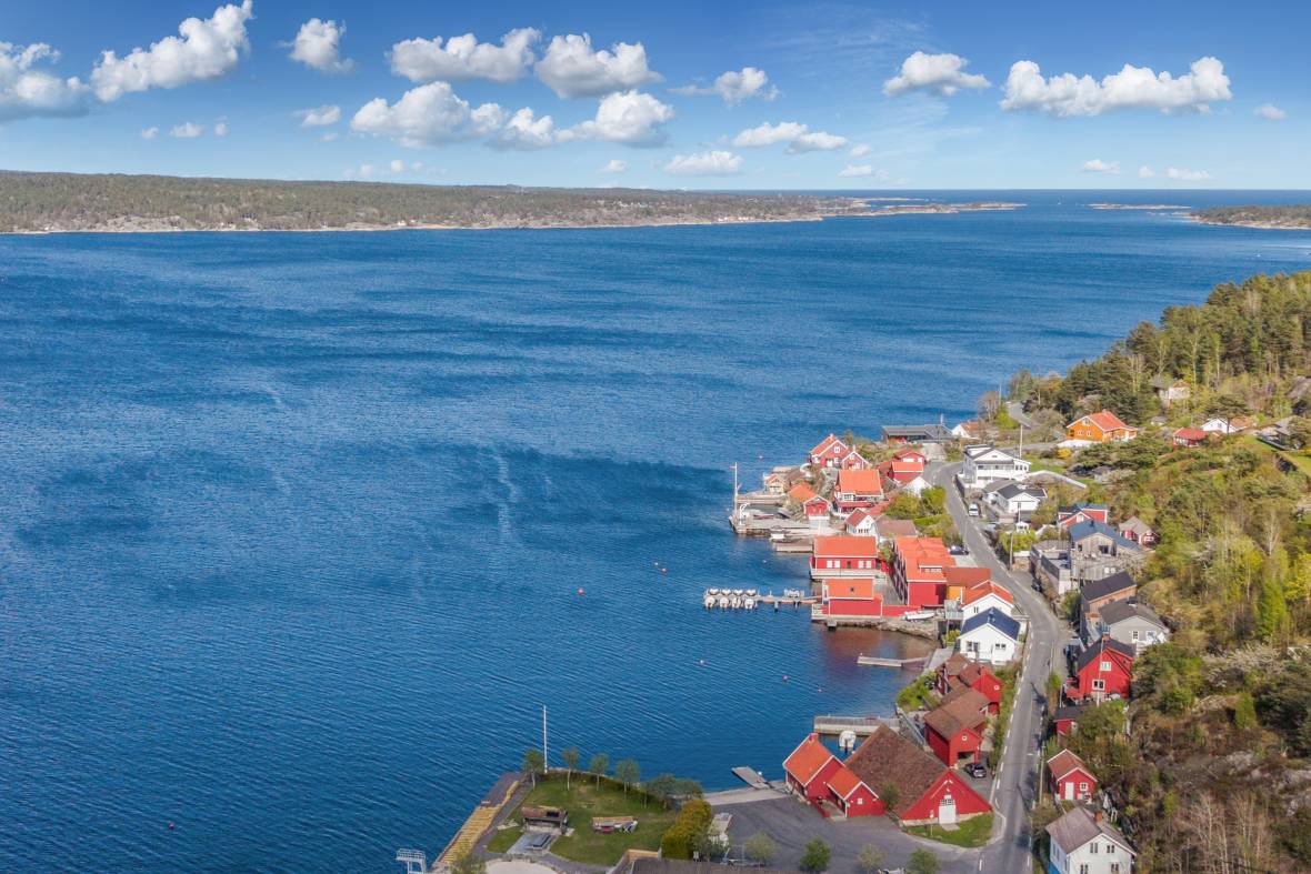 Meget innbydende enebolig på Krana. Flott opparbeidet hage, koselige ...