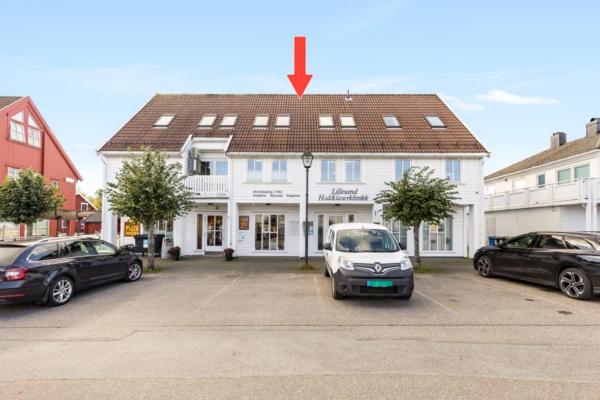 Lillesand sentrum - Kontorseksjon på ca. 220 m2 med god leietager ...
